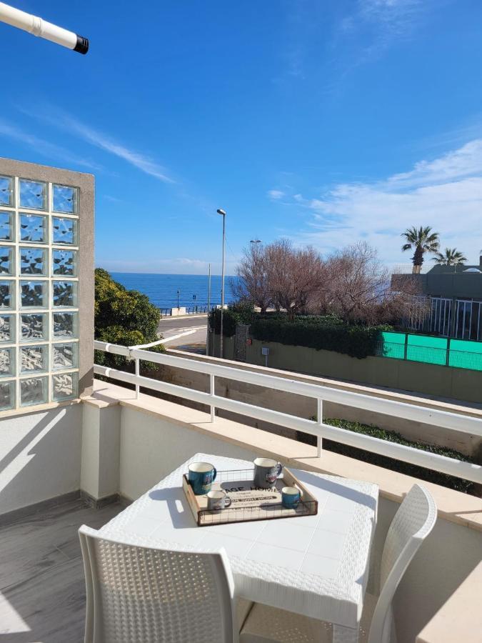 Hotel Casa Al Mare Bari Exterior foto
